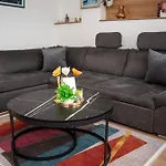 Apartment Mey